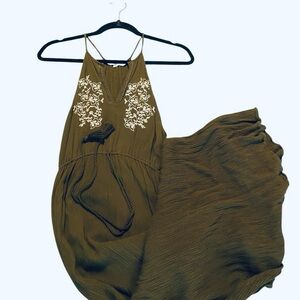 Love Tree Olive Green Maxi Dress with White Embroidery